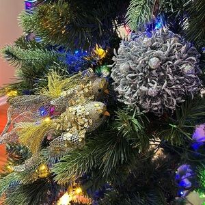 Dove & Jim Marvin Silver Glitter Ornament